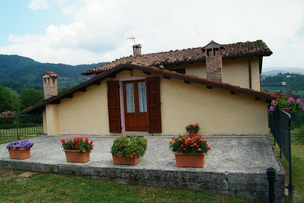 Agriturismo Tramonti 카스틸리오네 디 가르파냐나 객실 사진